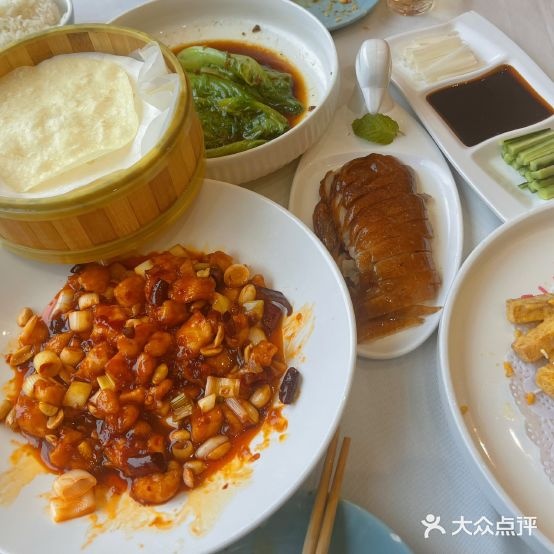 大红果烤鸭·新派融合餐(太和东园店)