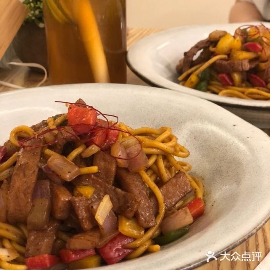 芽儿哟青石餐厅(淘宝城店)