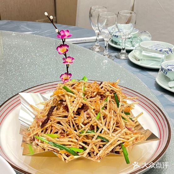 三梅奶海鲜楼