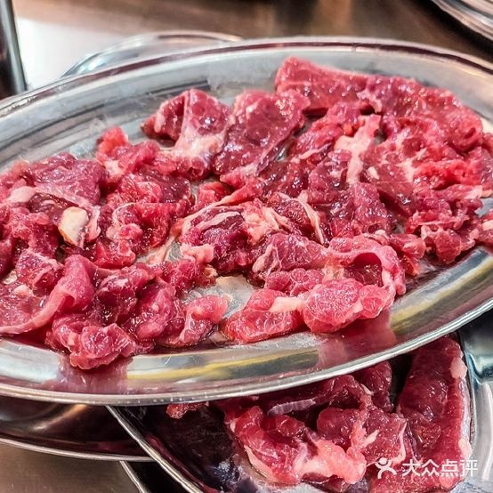 五洞众犇牛肉火锅店