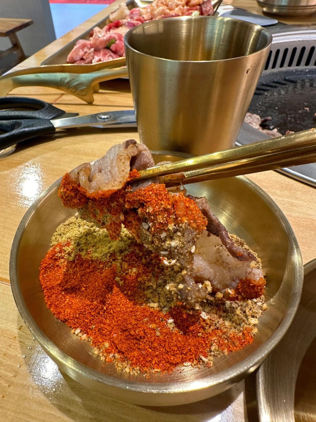 围炉齐齐哈尔炭火烤肉(东盟店)