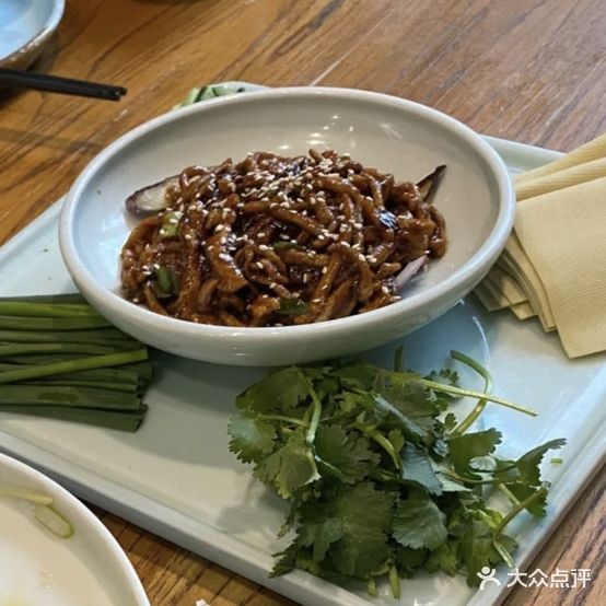 华姐东北菜(雅仕铭苑店)