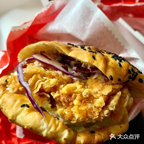 塔斯汀中国汉堡(洪西小区店)