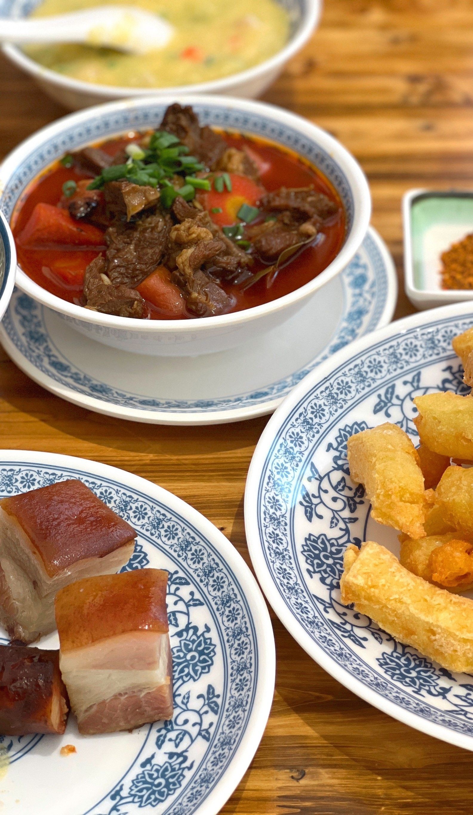 汶川小小吃(岷江路中段店)