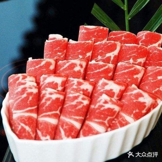 柒扇门老火(卡斯迪亚形象店)