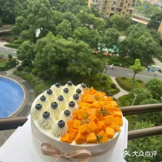 美甜·动物奶油生日蛋糕定制(宝业·城市绿苑店)