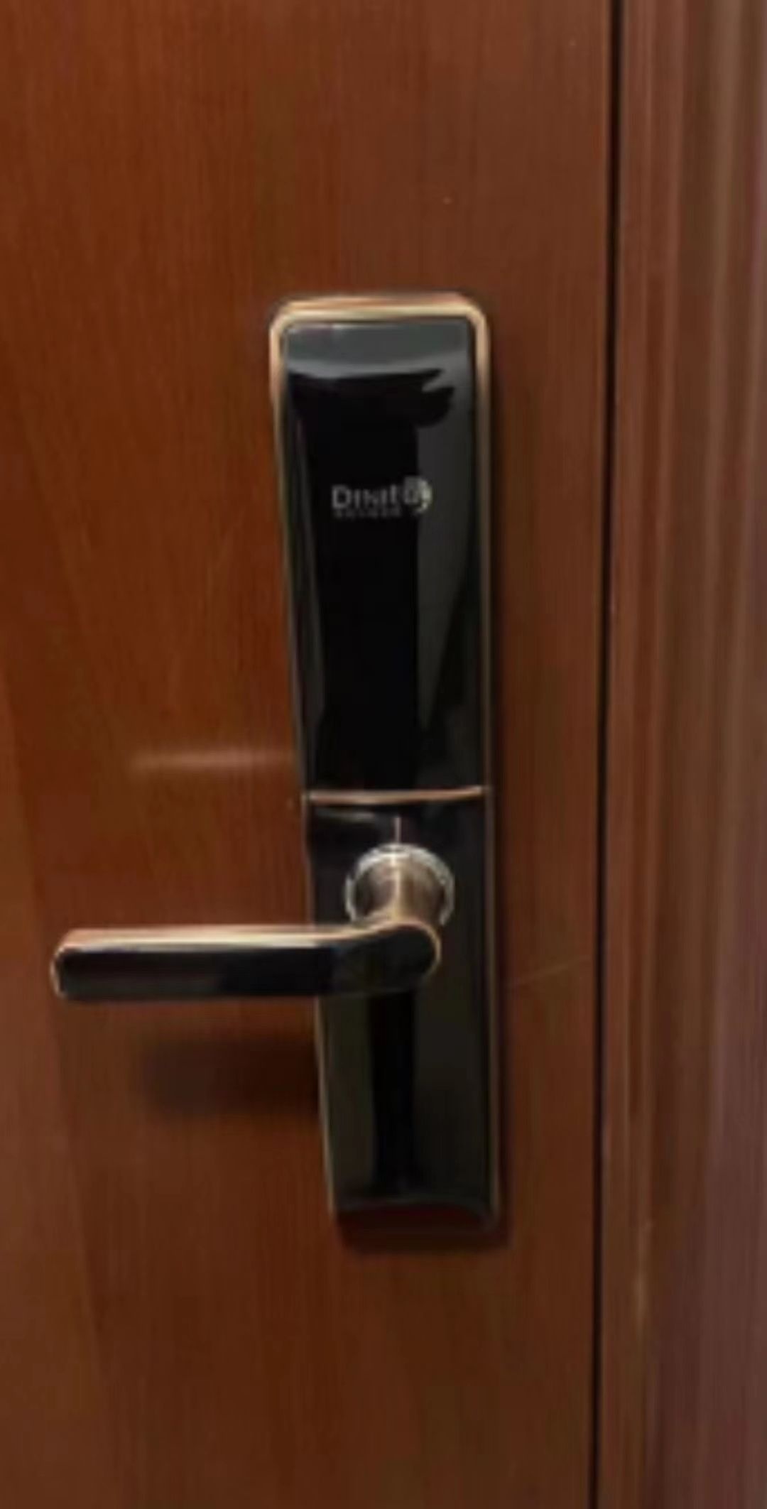 李师傅开锁换锁