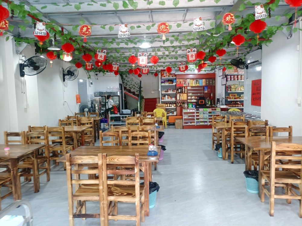 蕙盈商务自助餐