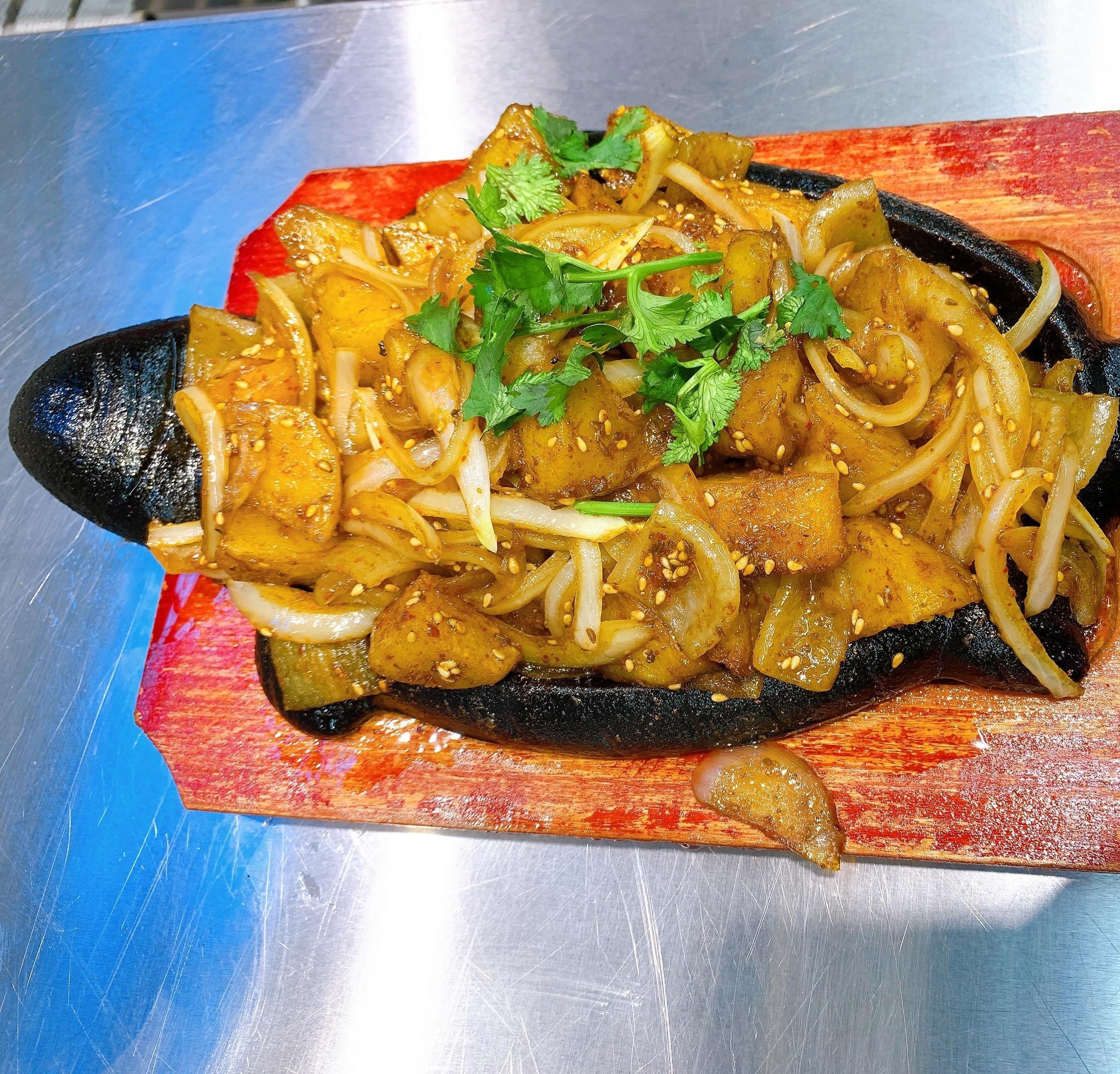 喜乐小炉小串(兴达花园店)