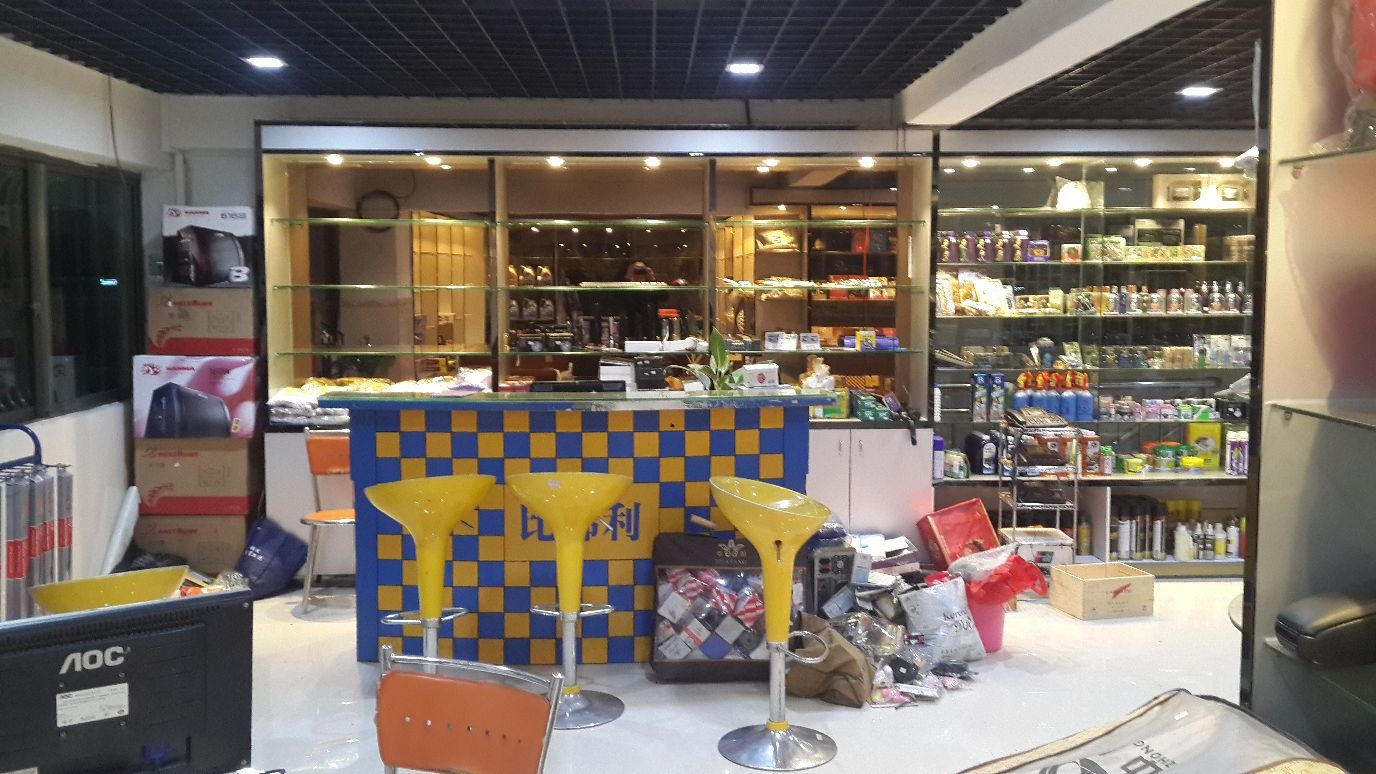 芬记汽车开锁配钥匙