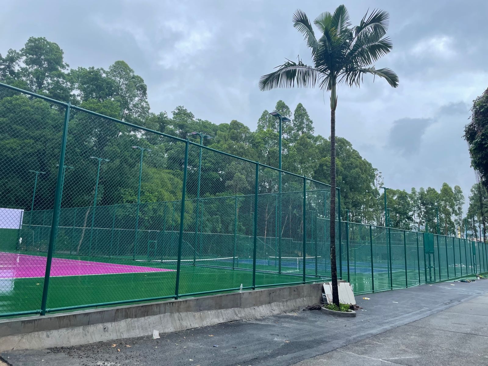 江南世家网球场