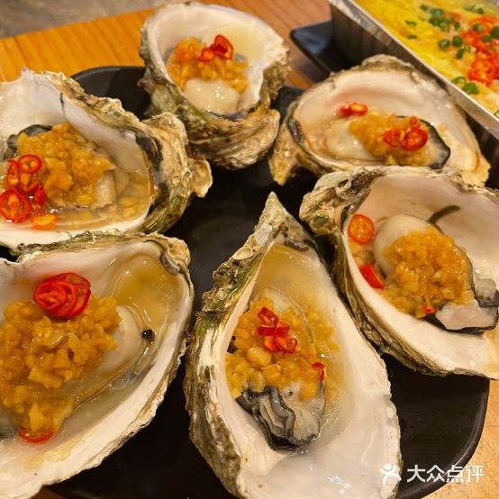 李记湛光蚝庄(黄贝岭十店)