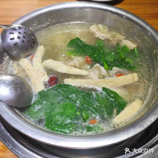秋滋补火锅药膳鸡(承德南路店)