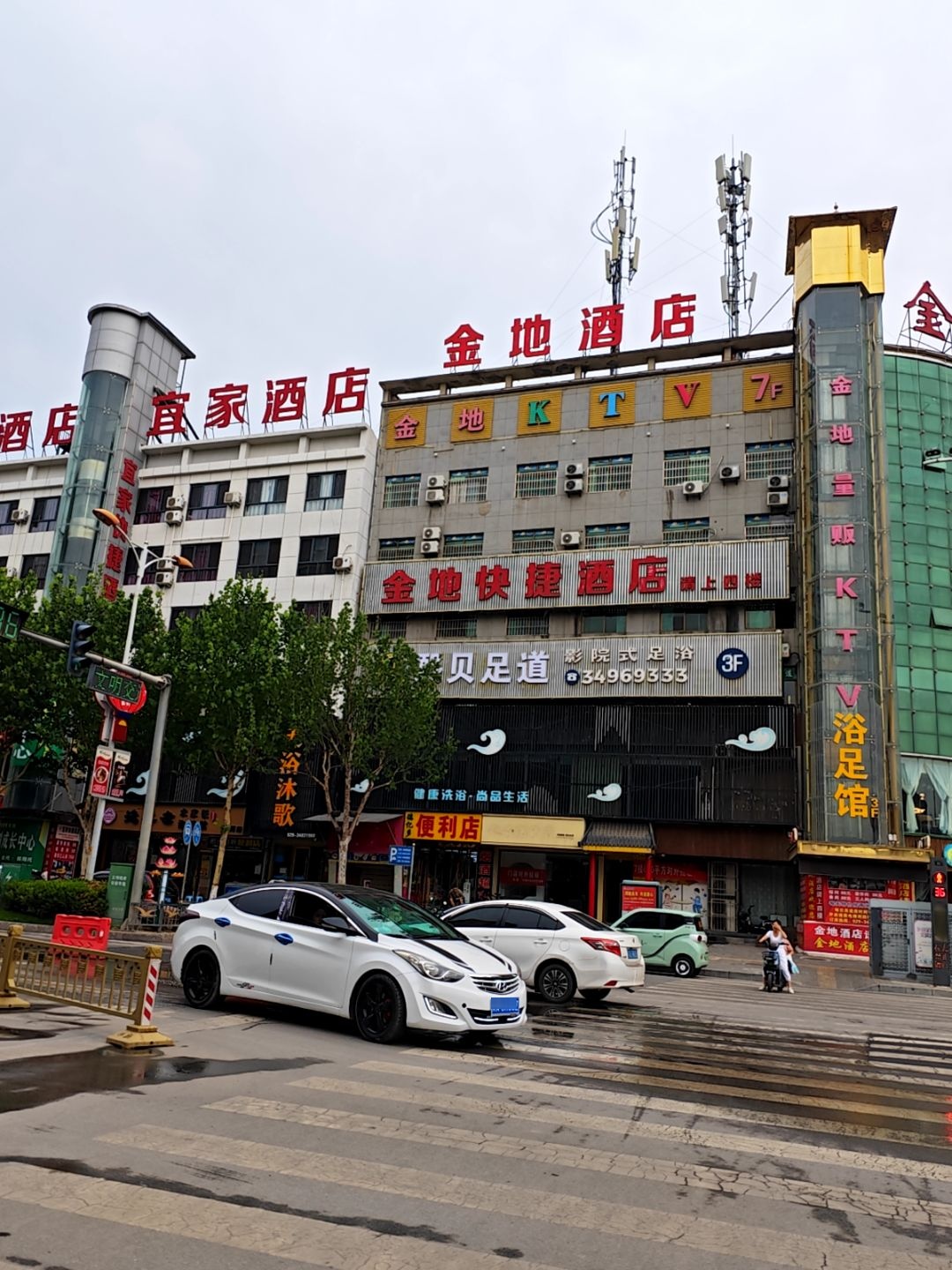 金地KTV(公刘街店)