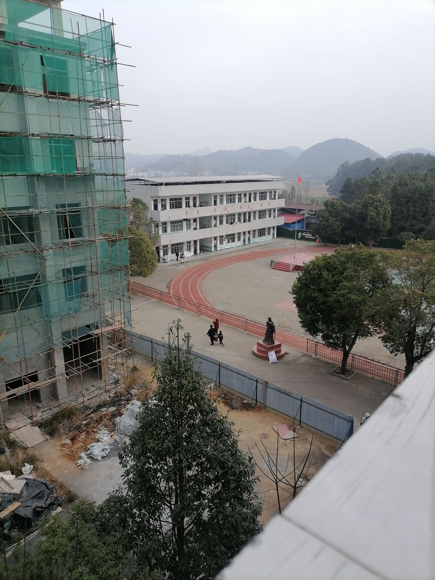 宁远麦地完小