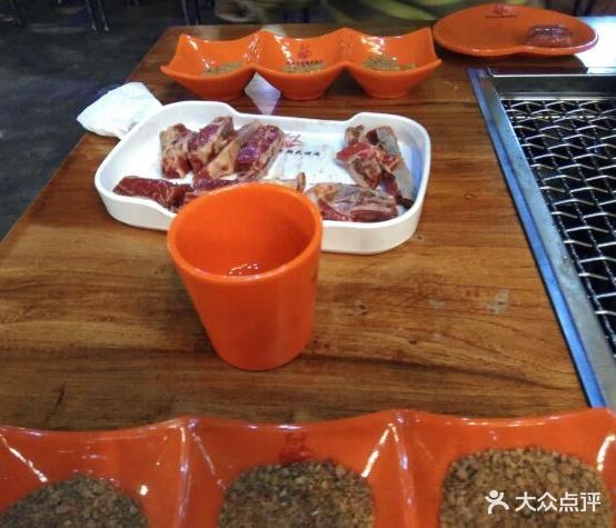 漫步小妞特色烤肉(星光天地店)