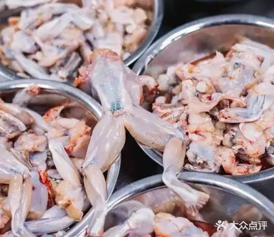 鱼二特色娱乐苗火锅(斗笠巷店)