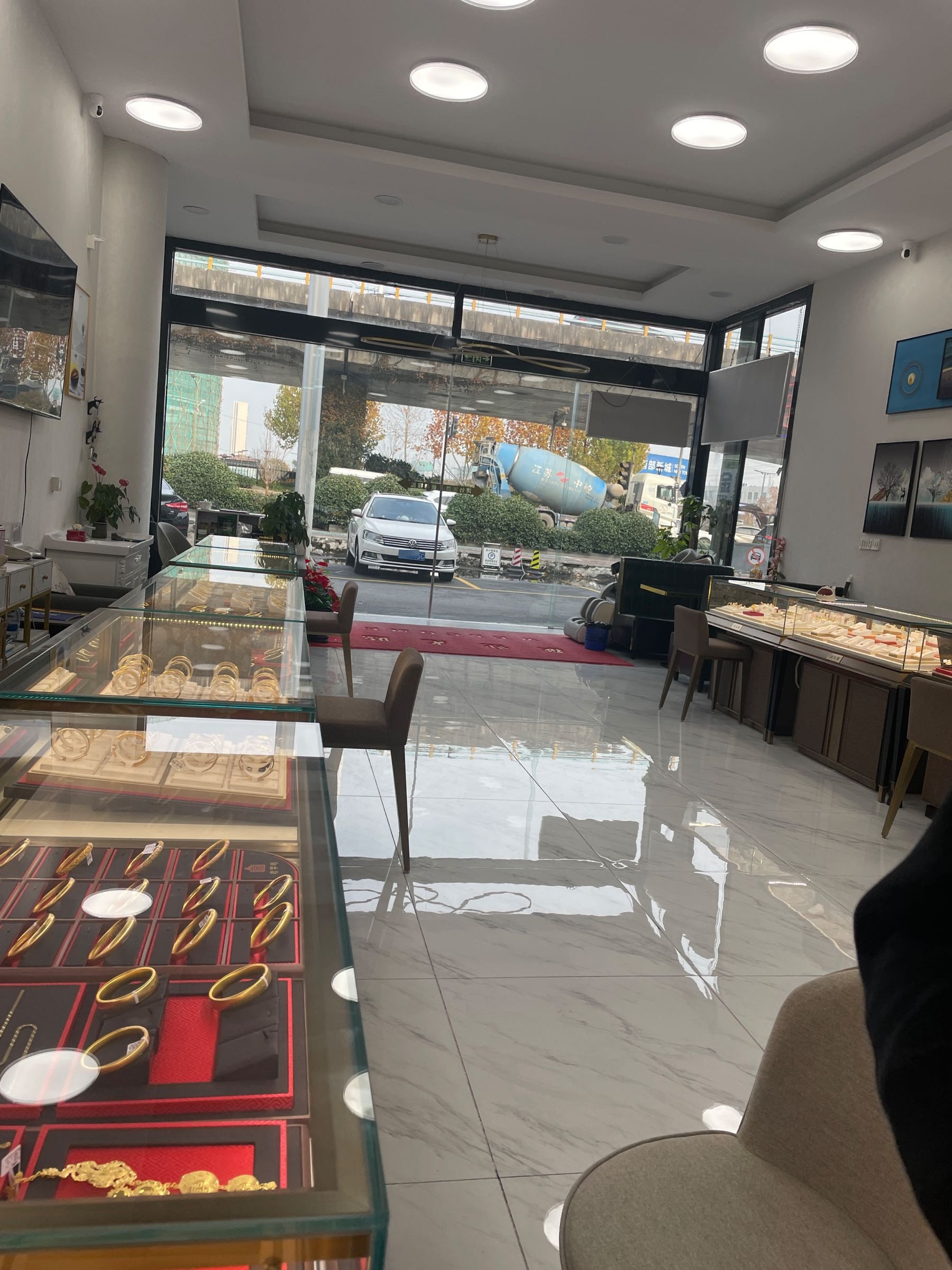 金福瑞金包银皇金珠宝商行