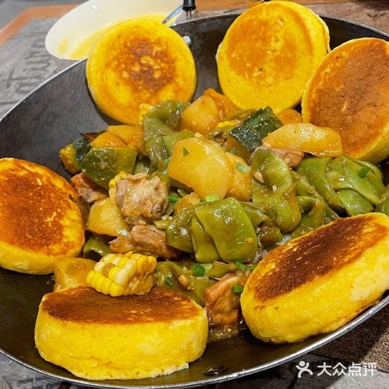 满桌东北菜饺子馆