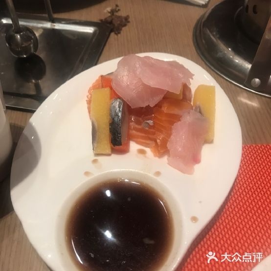 融创皇冠假日酒店自助餐厅