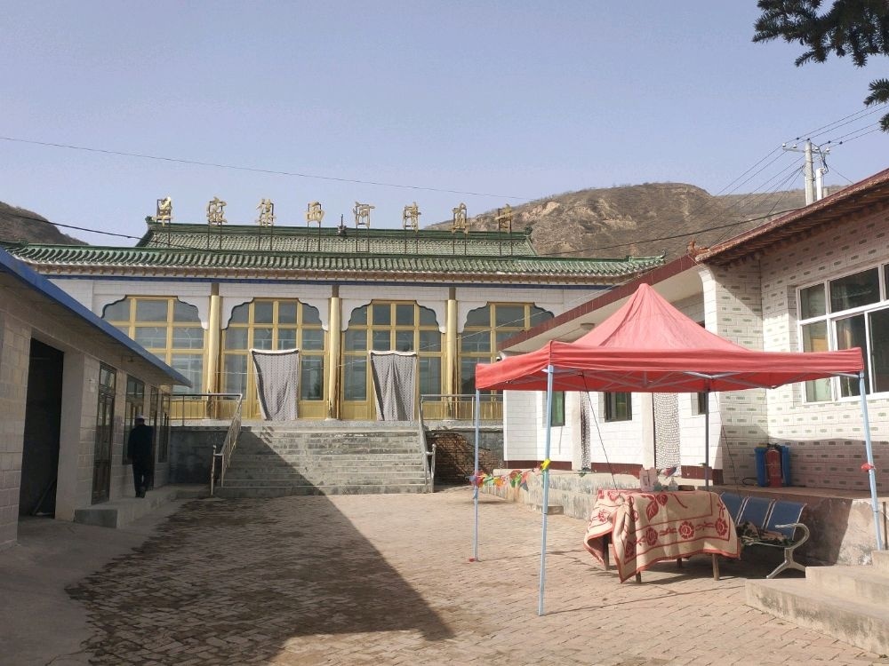 西吉县兴隆镇单家集西河清真寺