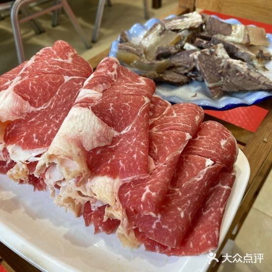 伊香肥牛王(玉洱路店)