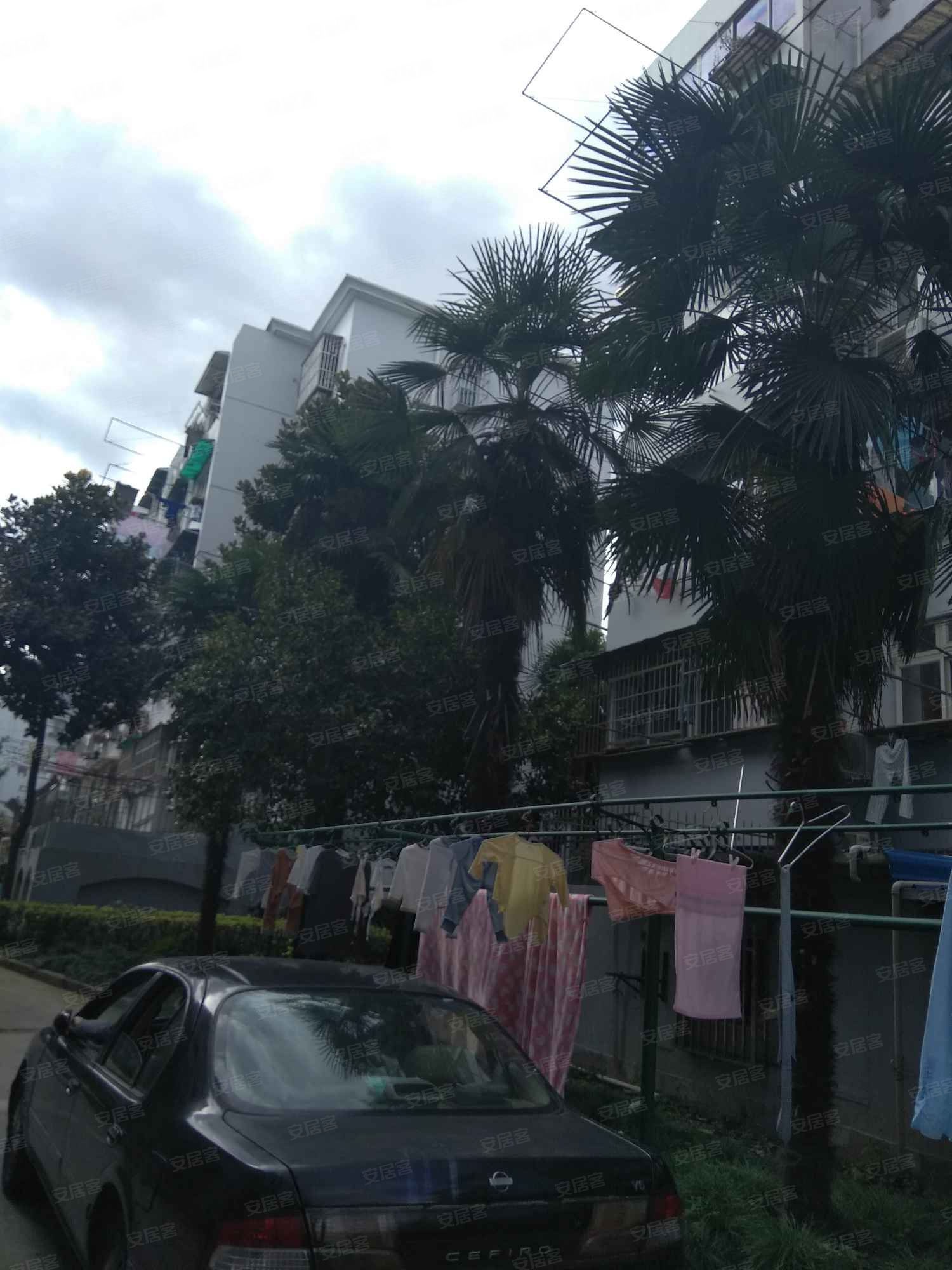 曲阳路650弄小区