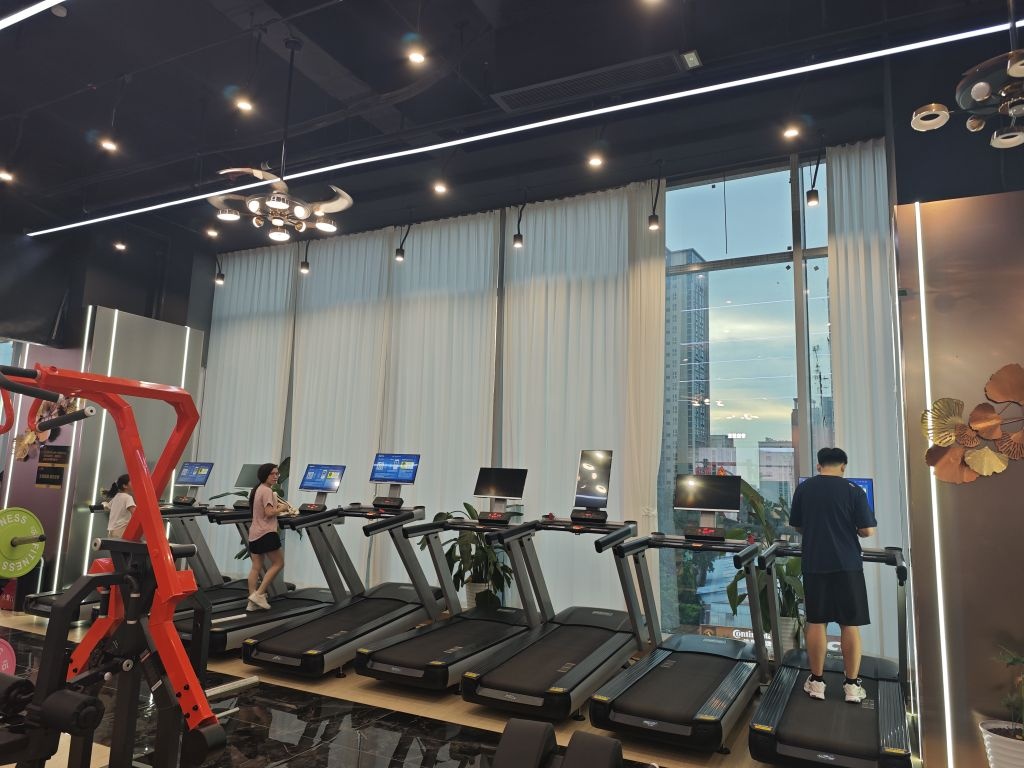 广美力健身游泳