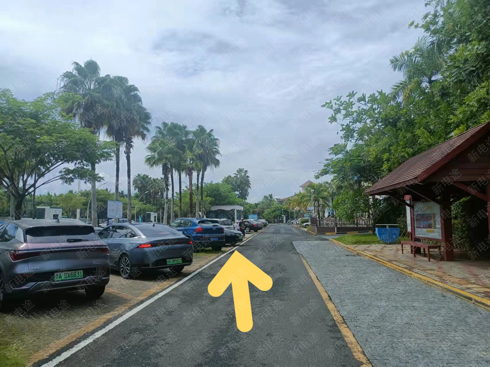 智慧停车公司充电站(万宁中海神州半岛快充站)