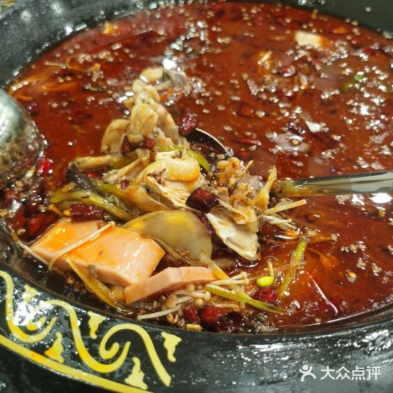 重庆潘氏美蛙鱼头(东莞南城西平店)