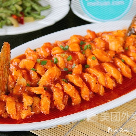 聚宾川菜九楼