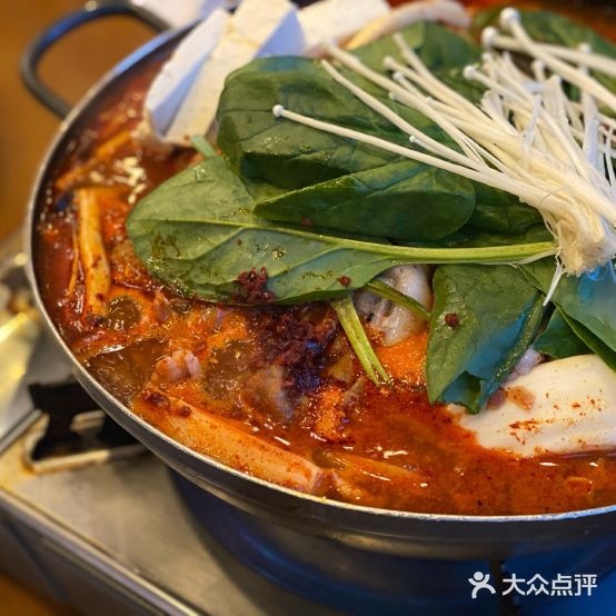 陵水酒家韩国料理(荣华东道店)
