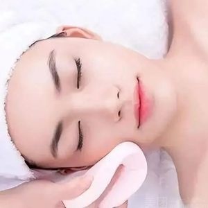 贝罗娜草木初颜皮肤管理中心