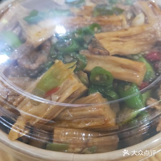 逍肴厨子木桶饭(明桂园店)