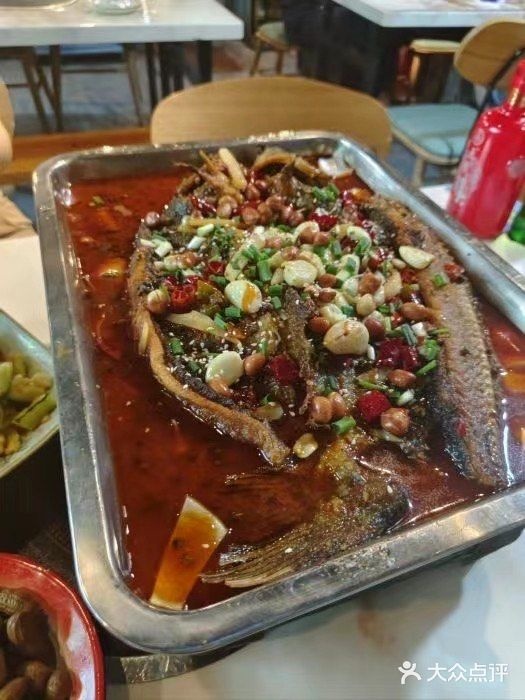 渝土菜馆(柳州路店)
