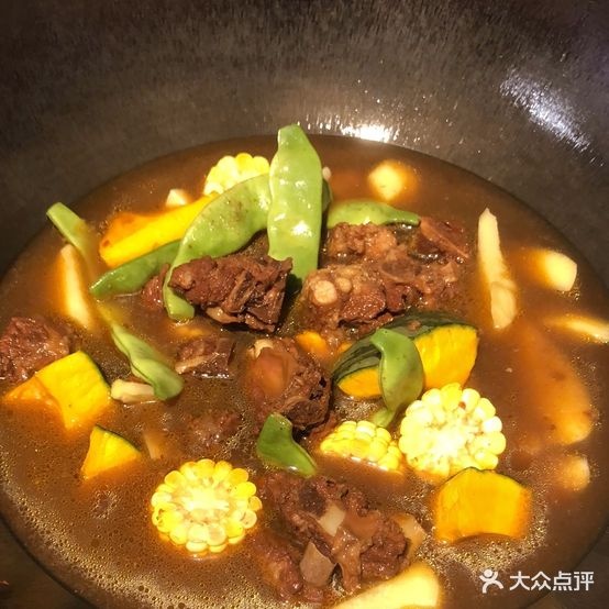 聚福园东北铁锅炖(清湖店)