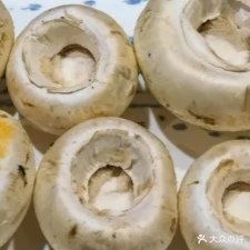 丹东制造新派海鲜炭烤坊