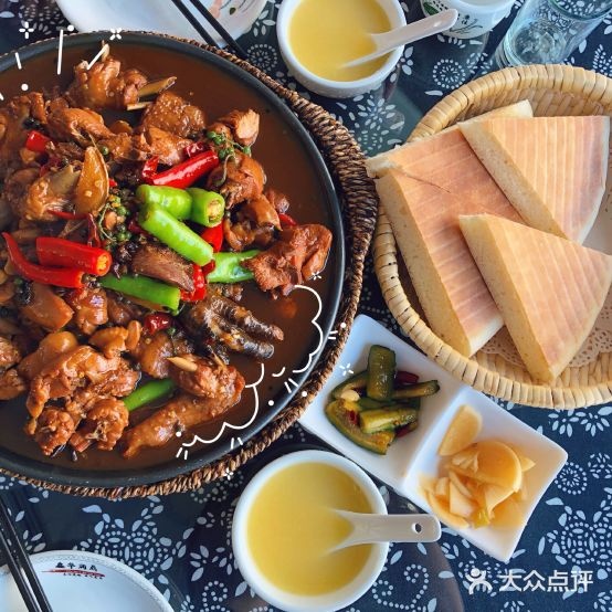 八两八金·莱芜色农业炒鸡(漳浦路店)