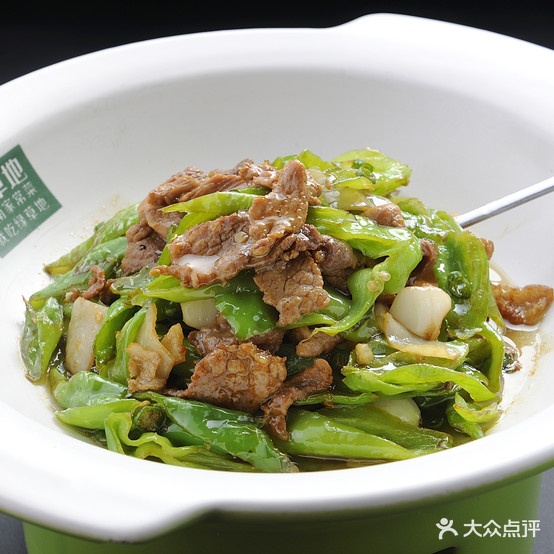 律草地·湘菜(大学城店)
