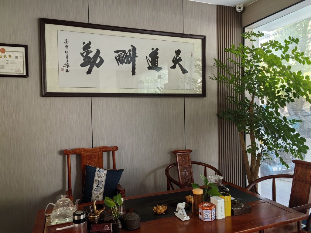奢侈品高价回收(鸿宇店)