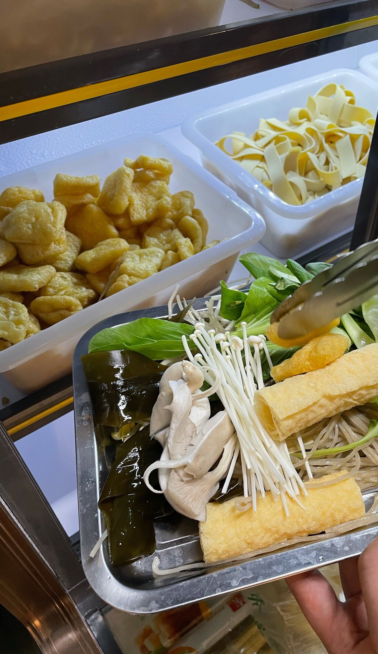 姚家牛八宝火锅店(金域名城北区店)