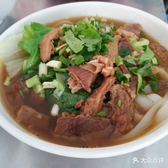 芬记品清牛杂