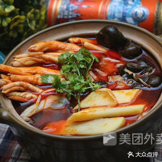 欢聚一粥烧鹅店(金色宏都店)