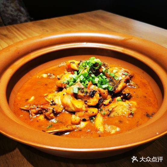 淘哥渔铺·长沙菜·鱼汤泡饭·剁椒鱼头