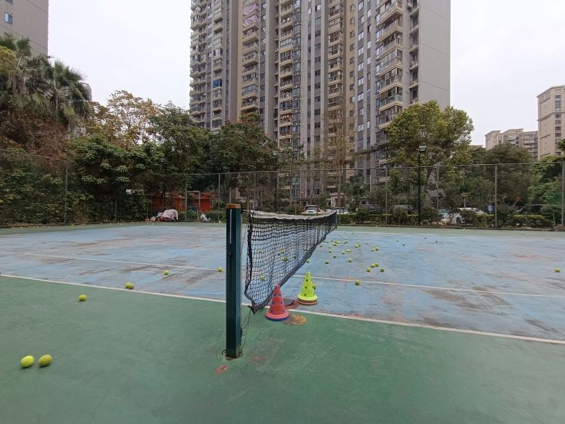 维多利亚网球场