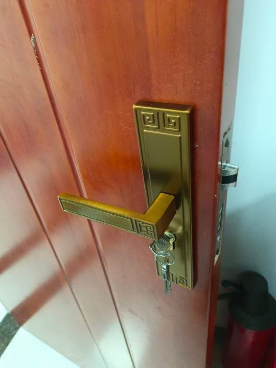 锁博士开锁换锁指纹锁配汽车钥匙