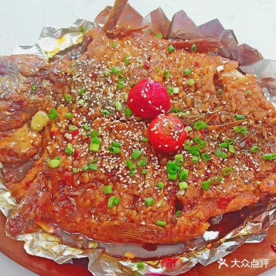 鼎顶牛排西餐厅(恒昌三期乐活广场店)