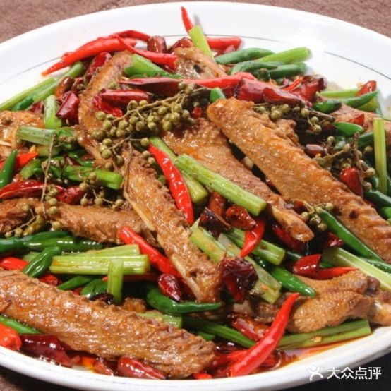 南阳饭店松针小笼包