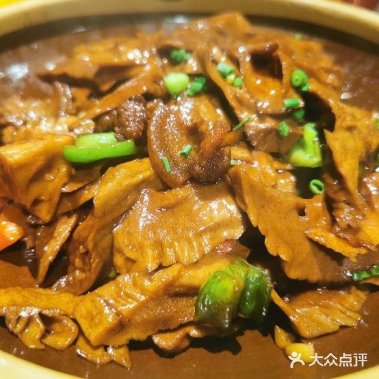 九华山松餐馆
