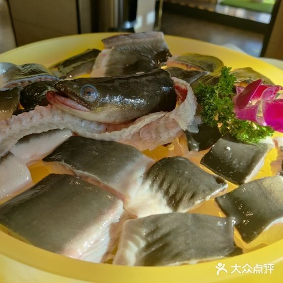 韩朝上品韩式烤肉·活烤鳗鱼(京荟广场店)
